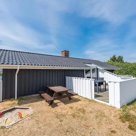 Hvide Sande Lii Bjerregård